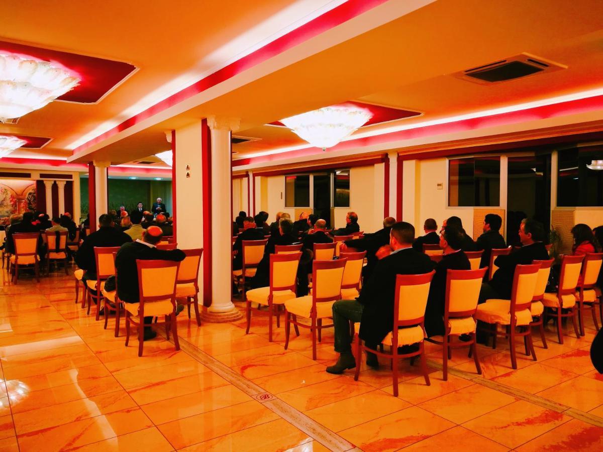 Paradiso Hotel Ristorante Riaci Capo المظهر الخارجي الصورة